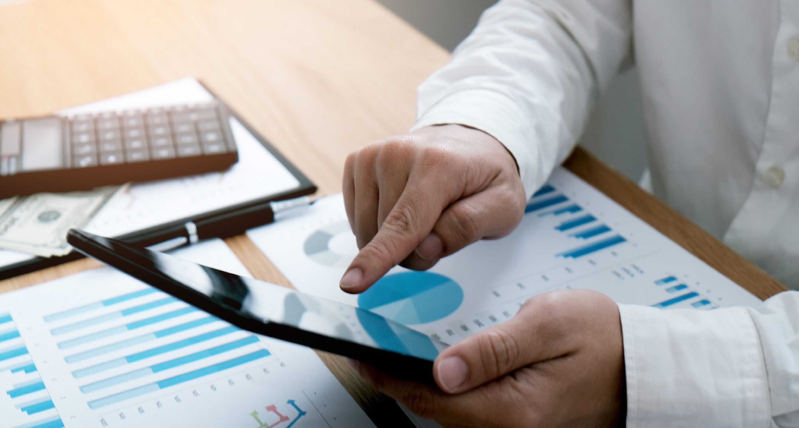 BP_Beyond borders Exploring the benefits of centralised & automated global payroll solutions_1400x750